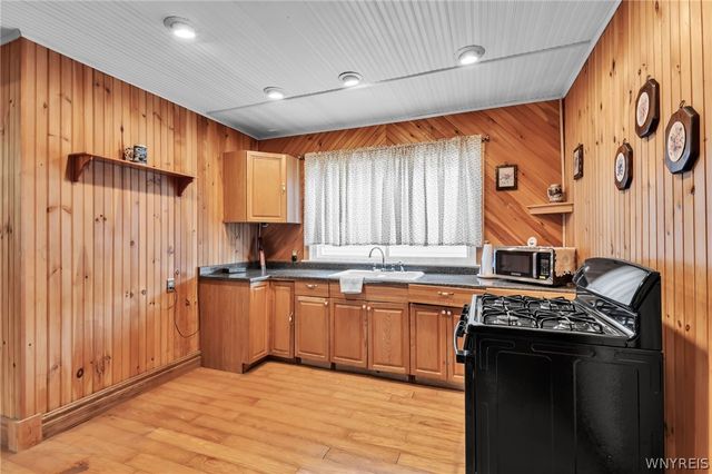 145 Highgate Avenue, Buffalo, NY 14214