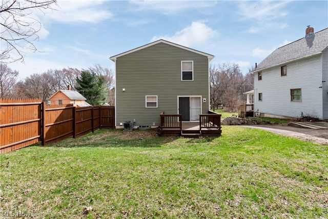 103 W Crosier Street, Akron, OH 44311