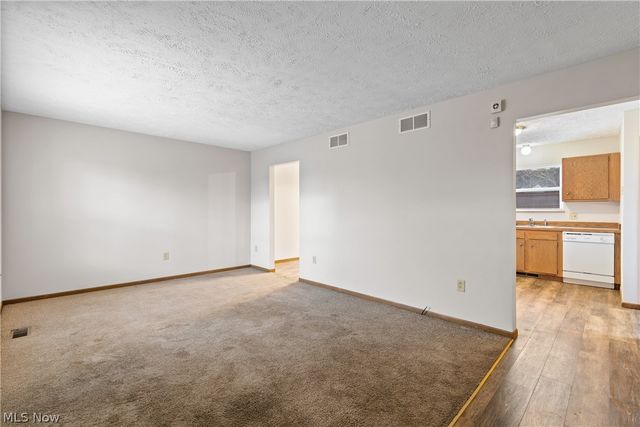 103 W Crosier Street, Akron, OH 44311