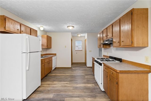 103 W Crosier Street, Akron, OH 44311