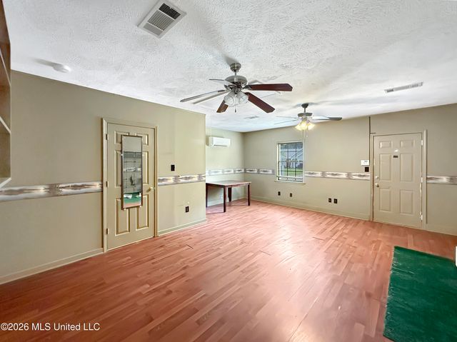 1028 R N Whitfield Street, Florence, MS 39073