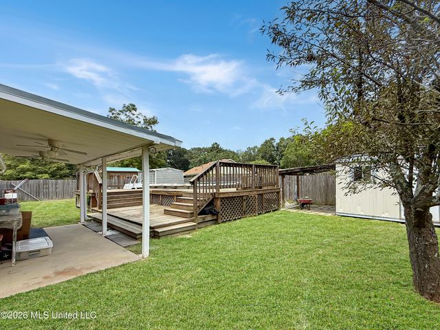 1028 R N Whitfield Street, Florence, MS 39073