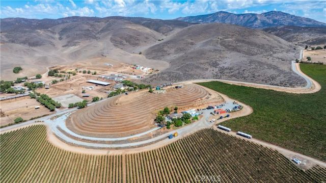 35095 Metz Road, Soledad, CA 93960