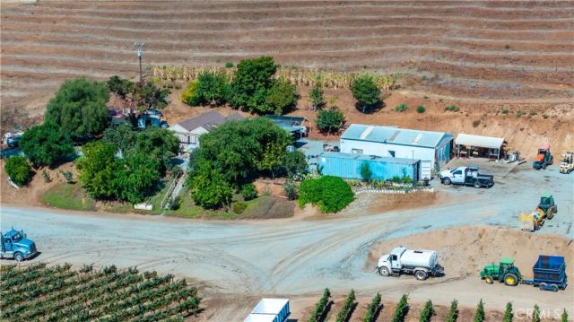 35095 Metz Road, Soledad, CA 93960