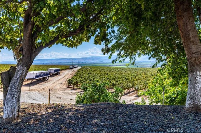 35095 Metz Road, Soledad, CA 93960