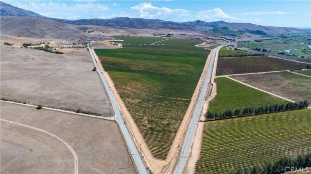 35095 Metz Road, Soledad, CA 93960