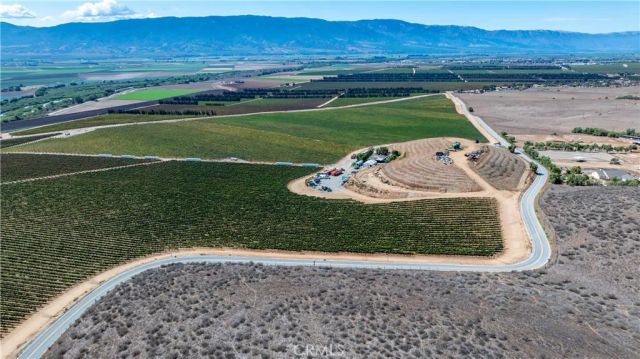 35095 Metz Road, Soledad, CA 93960