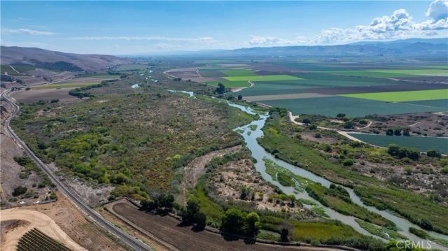 35095 Metz Road, Soledad, CA 93960