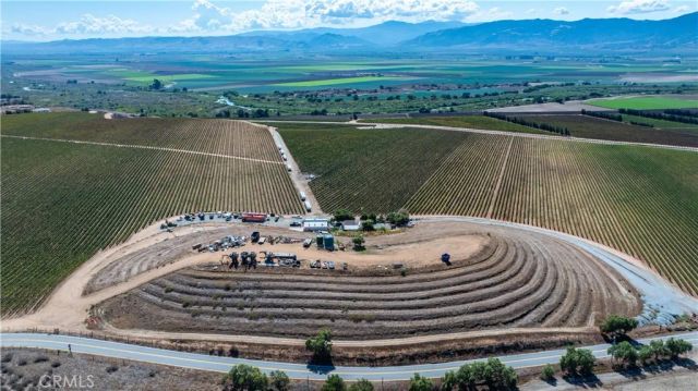 35095 Metz Road, Soledad, CA 93960