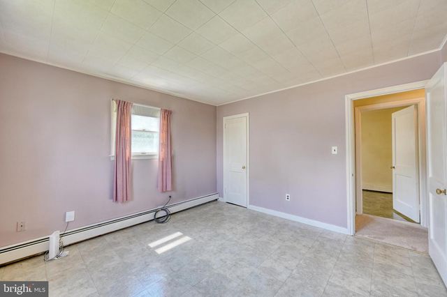 504 SAN MATEO LN, Temple, PA 19560