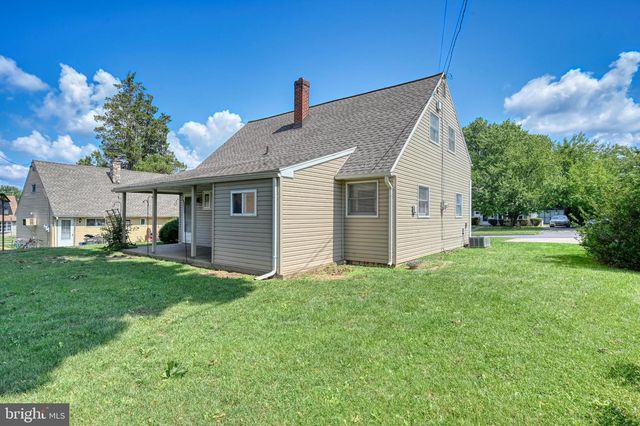 504 SAN MATEO LN, Temple, PA 19560