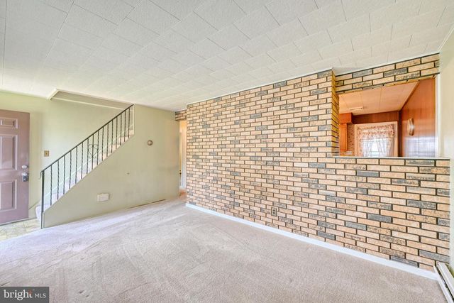 504 SAN MATEO LN, Temple, PA 19560
