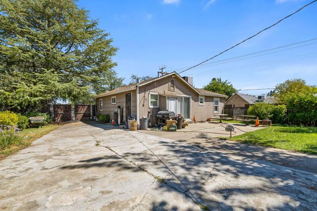 2388 Hurley Way, Sacramento, CA 95825