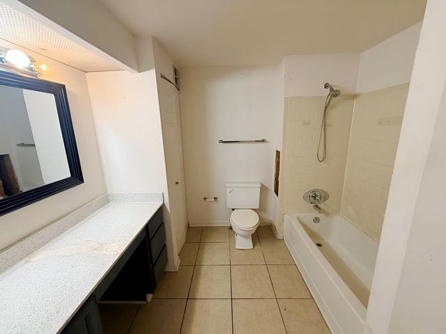 4265 Parkview Court, Stone Mountain, GA 30083