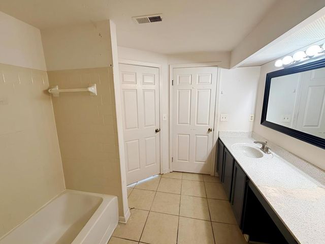 4265 Parkview Court, Stone Mountain, GA 30083