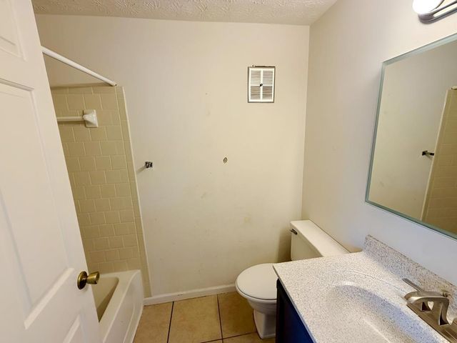 4265 Parkview Court, Stone Mountain, GA 30083