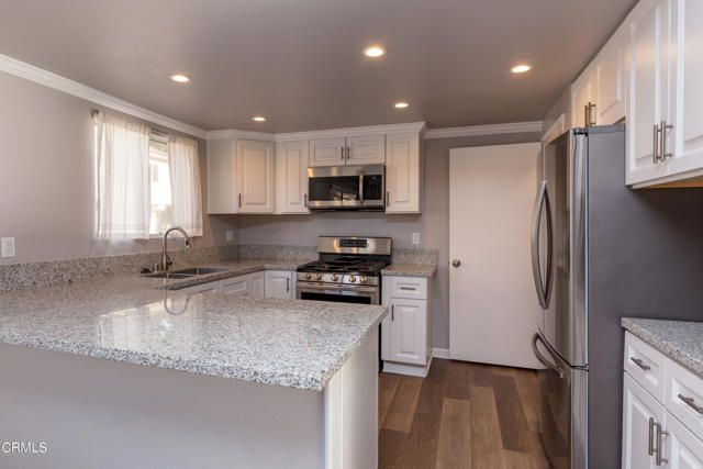 677 County Square Drive 59, Ventura, CA 93003