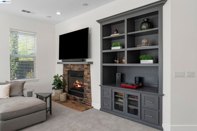 5329 Flagg Lane, Livermore, CA 94550