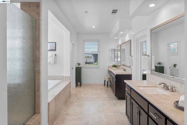 5329 Flagg Lane, Livermore, CA 94550