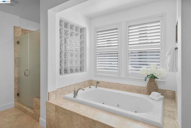 5329 Flagg Lane, Livermore, CA 94550