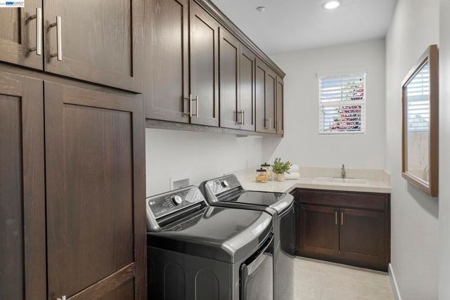 5329 Flagg Lane, Livermore, CA 94550