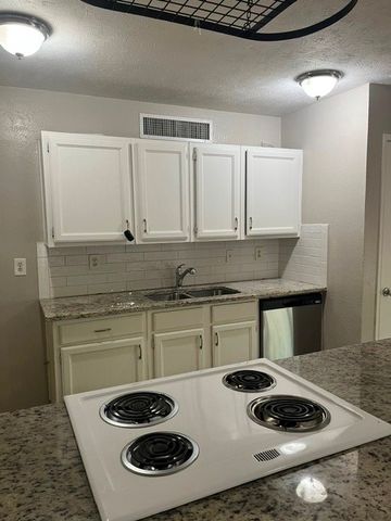 916 Hawthorne Drive, Allen, TX 75002