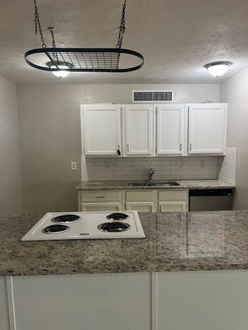 916 Hawthorne Drive, Allen, TX 75002
