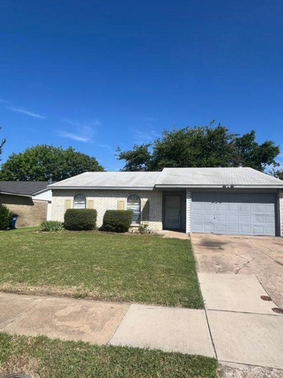 916 Hawthorne Drive, Allen, TX 75002