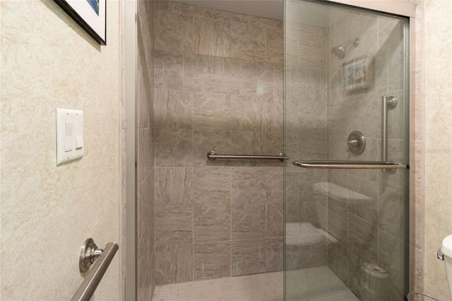 4660 LA JOLLA DRIVE, Bradenton, FL 34210