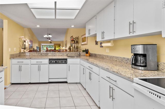 4660 LA JOLLA DRIVE, Bradenton, FL 34210