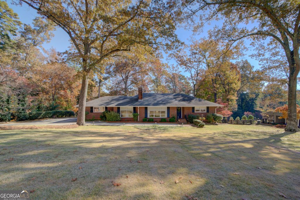 17 Crestwood Drive SW, Rome, GA 30165