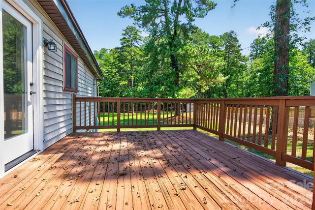 7040 Pear Tree Road, Charlotte, NC 28216
