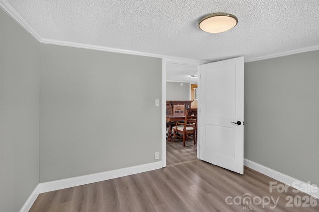 7040 Pear Tree Road, Charlotte, NC 28216