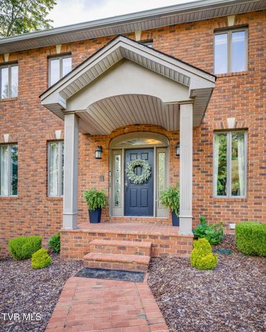 704 Chippendale Road, Kingsport, TN 37660