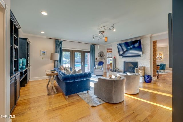 704 Chippendale Road, Kingsport, TN 37660