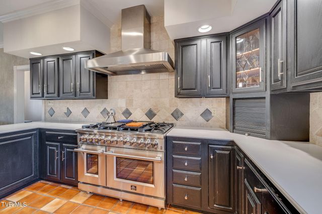 704 Chippendale Road, Kingsport, TN 37660
