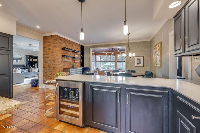 704 Chippendale Road, Kingsport, TN 37660