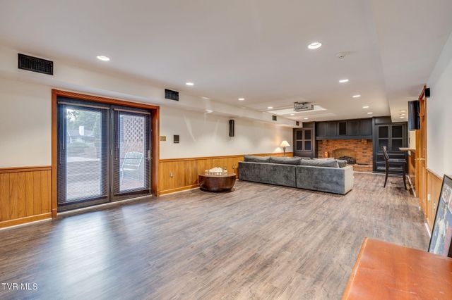 704 Chippendale Road, Kingsport, TN 37660
