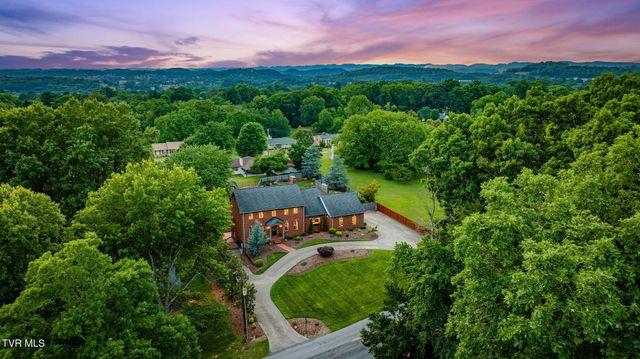 704 Chippendale Road, Kingsport, TN 37660