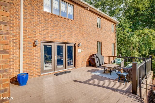 704 Chippendale Road, Kingsport, TN 37660