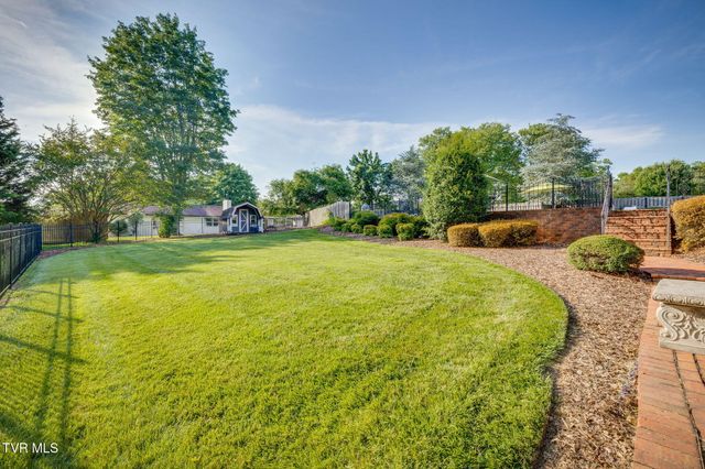 704 Chippendale Road, Kingsport, TN 37660