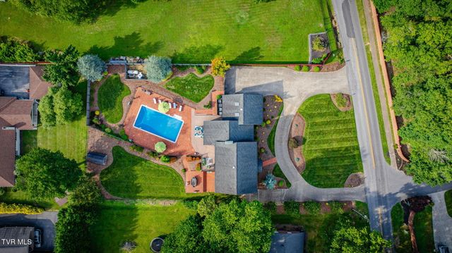 704 Chippendale Road, Kingsport, TN 37660