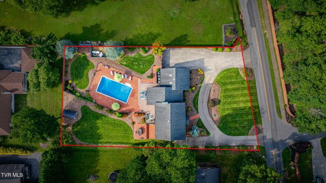 704 Chippendale Road, Kingsport, TN 37660