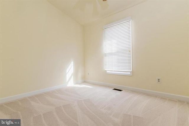 3722 FARMLAND DR, Fairfax, VA 22033