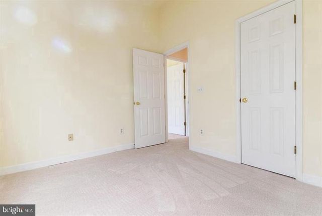 3722 FARMLAND DR, Fairfax, VA 22033