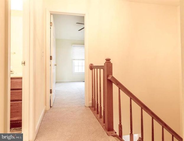 3722 FARMLAND DR, Fairfax, VA 22033