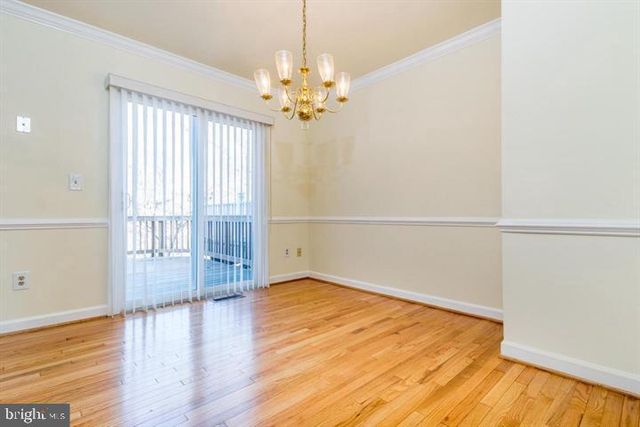 3722 FARMLAND DR, Fairfax, VA 22033