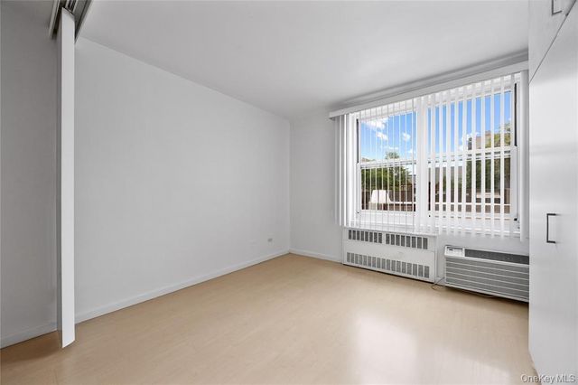 142-05 Roosevelt Avenue 331, Flushing, NY 11354