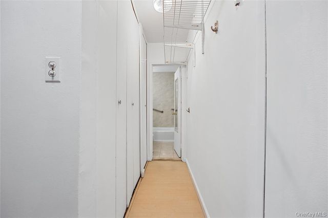 142-05 Roosevelt Avenue 331, Flushing, NY 11354