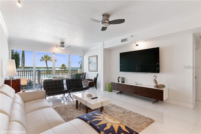 615 DREAM ISLAND ROAD 107, Longboat Key, FL 34228